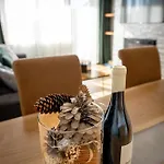 Διαμέρισμα Pine & Wine Bathtub *