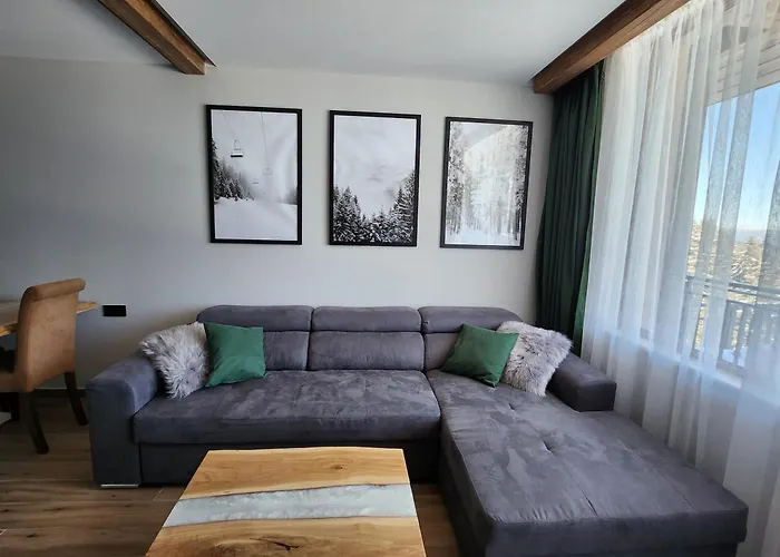 Apartment Pine & Wine Bathtub Pamporovo